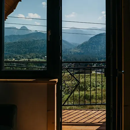 Gorajski Apartment *